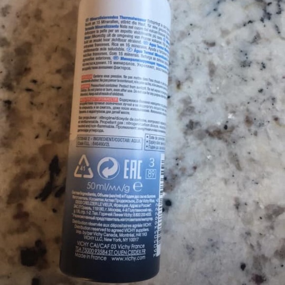 SOLD***Vichy skincare set *NEW* - Picture 5 of 5